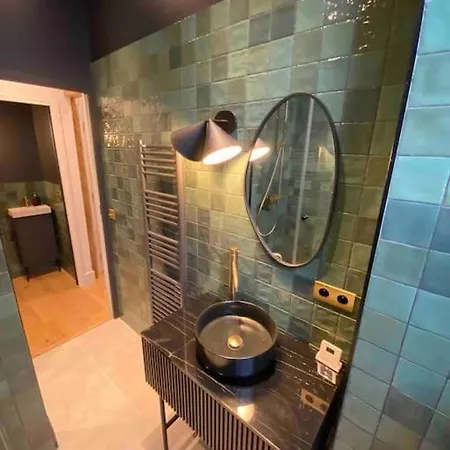 Apartman For Anyone Looking *